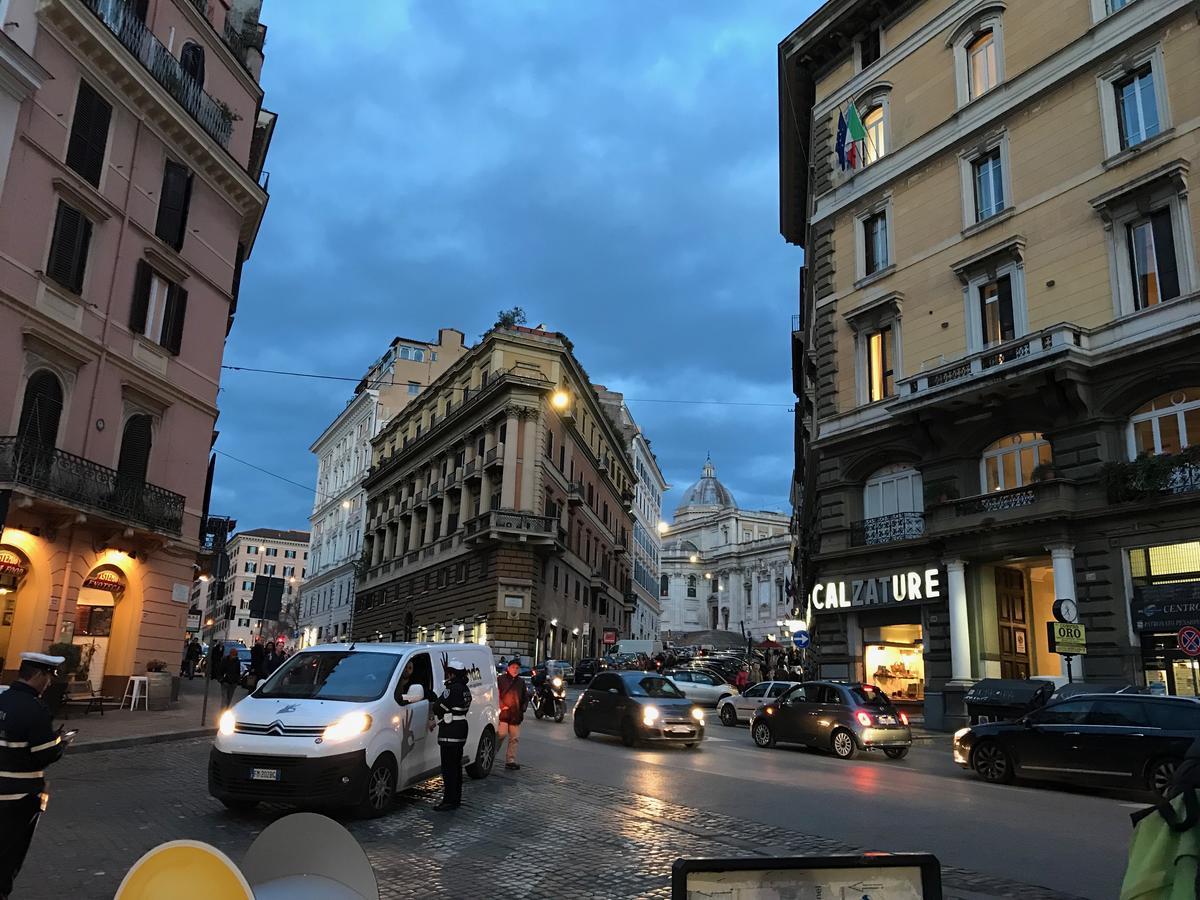 Urbana Apartment Colosseum Rome Exterior photo